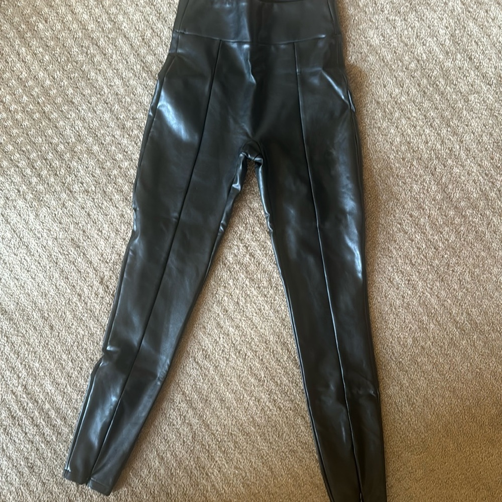 Great pleather back pants
